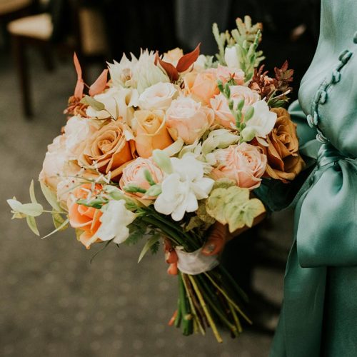wedding-bouquet-closeup-blue-lavender-london-florist