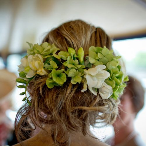 Bridal hair flowers by Blue Lavender London florist
